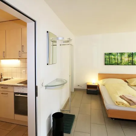 アパート Haus Cristal